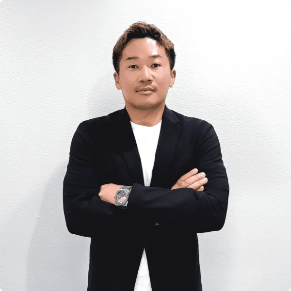 代表取締役 山﨑 覚太郎